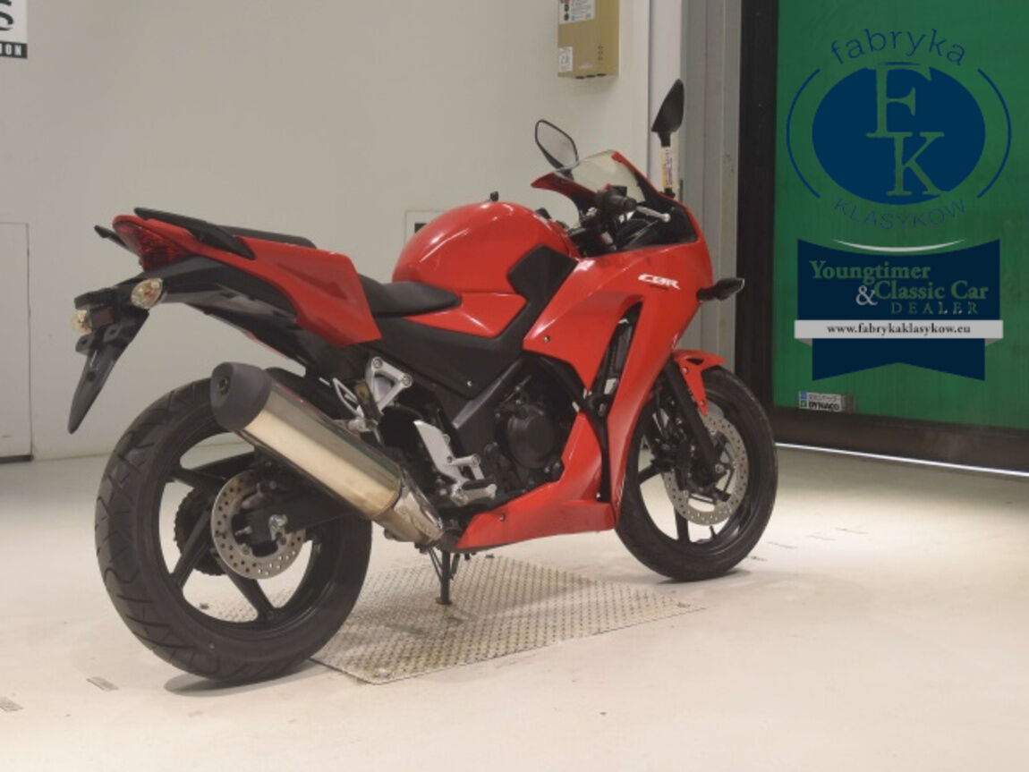 HONDA CBR250R ABS  - zdjęcie 6