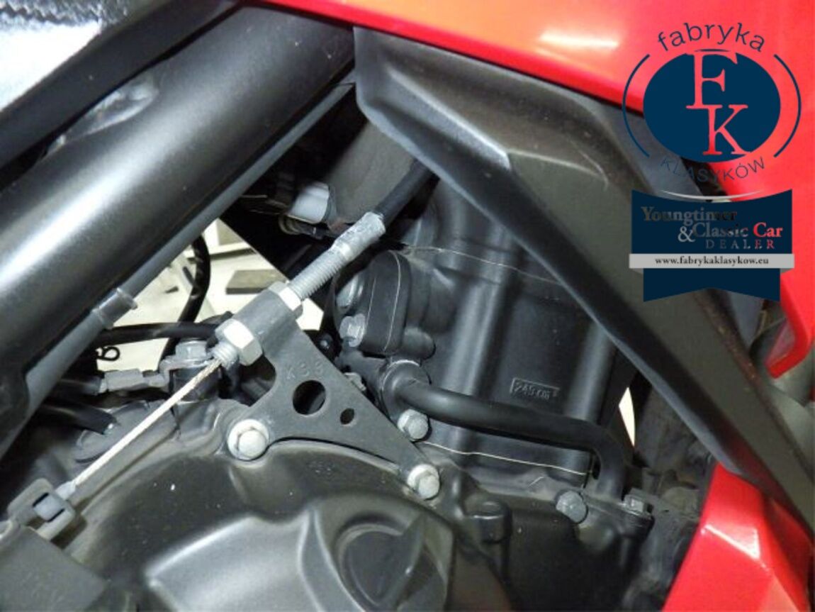 HONDA CBR250R ABS  - zdjęcie 10