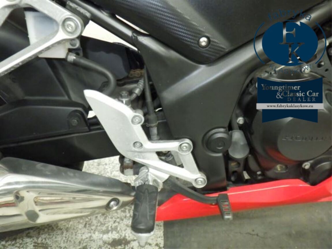 HONDA CBR250R ABS  - zdjęcie 30