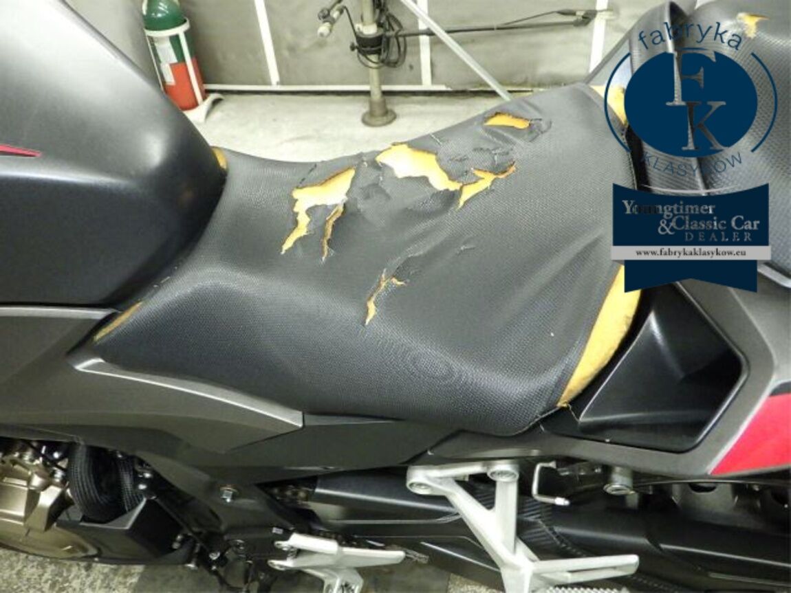 HONDA CBR400R-2 2019 - zdjęcie 17