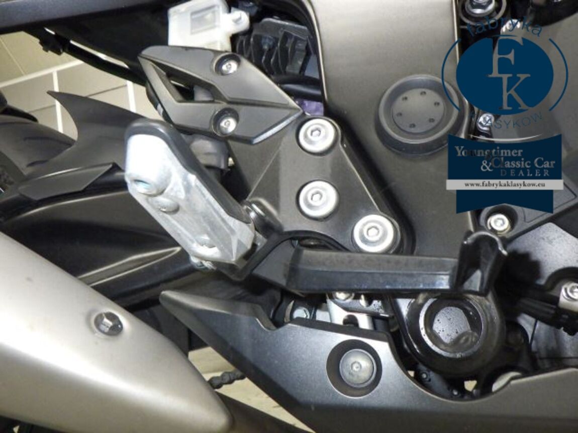 SUZUKI GSX-S750 2023 - zdjęcie 31