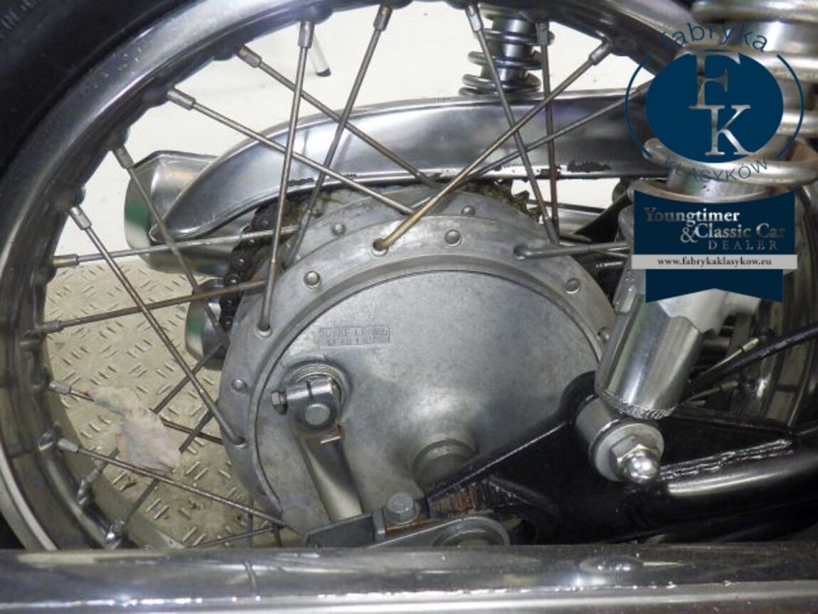 SUZUKI GT750 2024 - zdjęcie 29