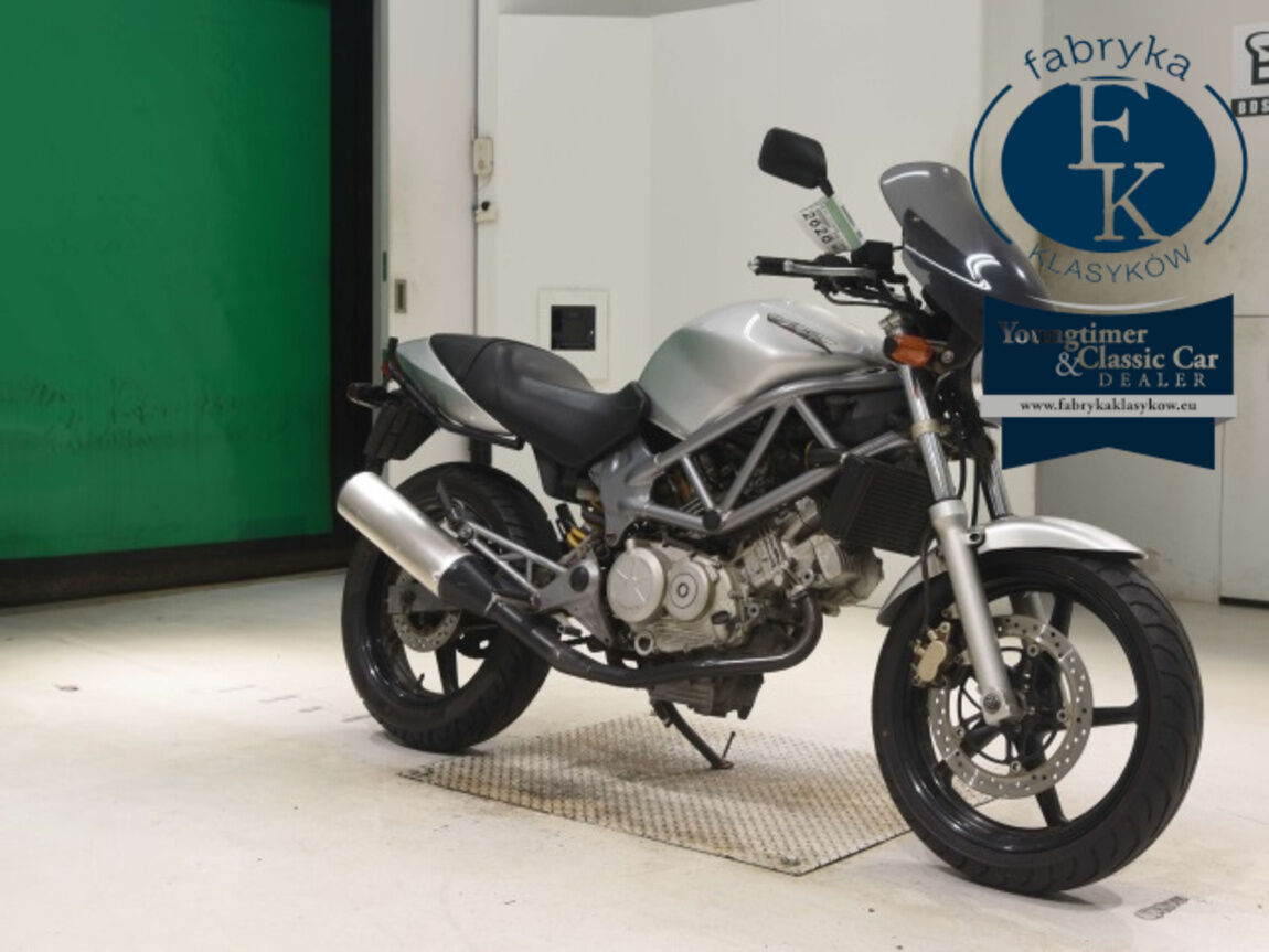 HONDA VTR250  - zdjęcie 4