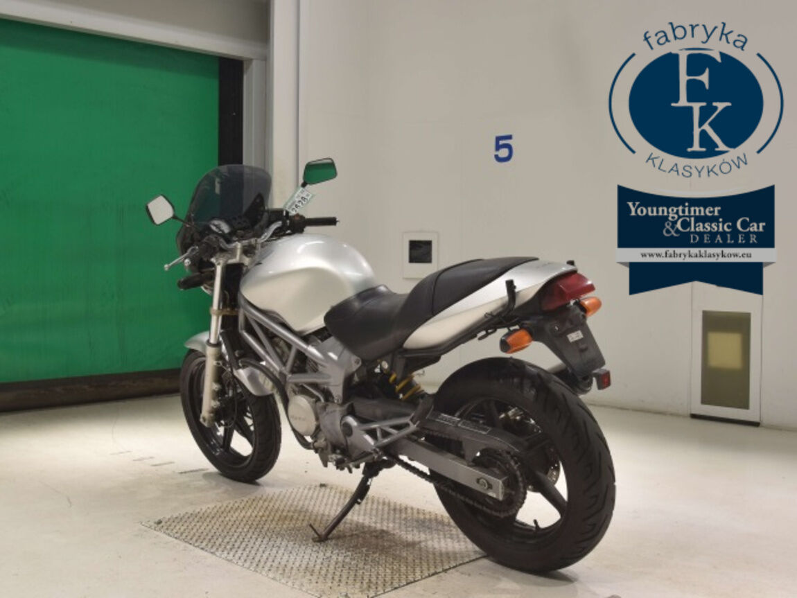 HONDA VTR250  - zdjęcie 7