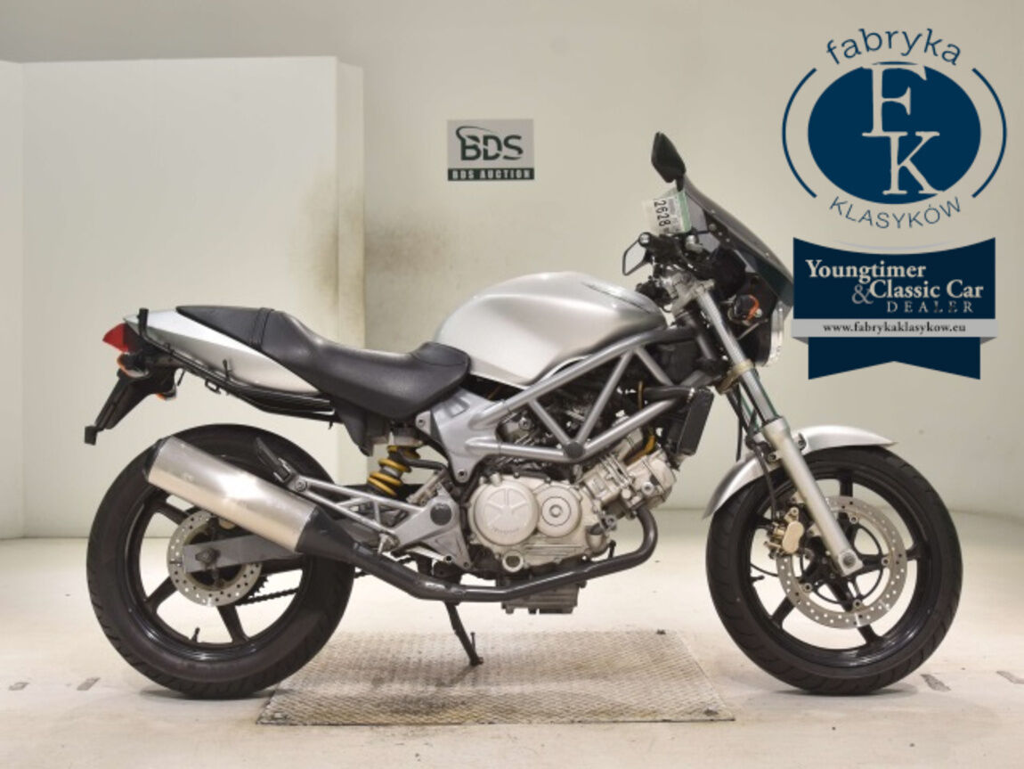 HONDA VTR250  - aukcja, lot NX-2038982665