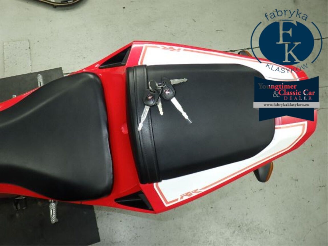 HONDA CBR600RR 2016 - zdjęcie 16