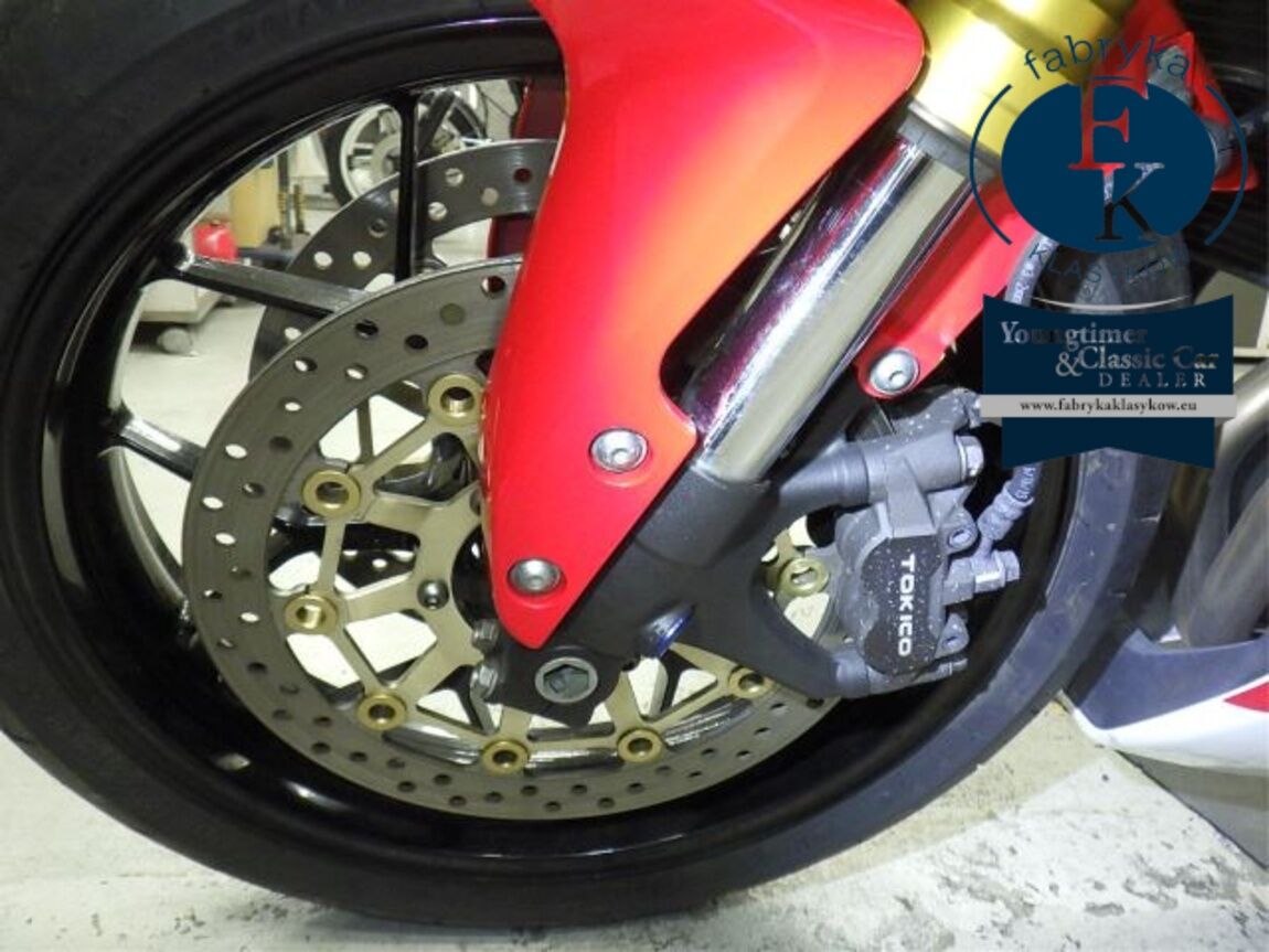 HONDA CBR600RR 2016 - zdjęcie 24