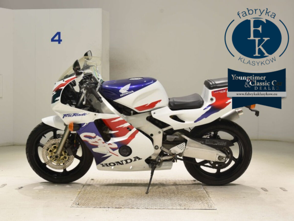 HONDA CBR250RR - zdjęcie 3