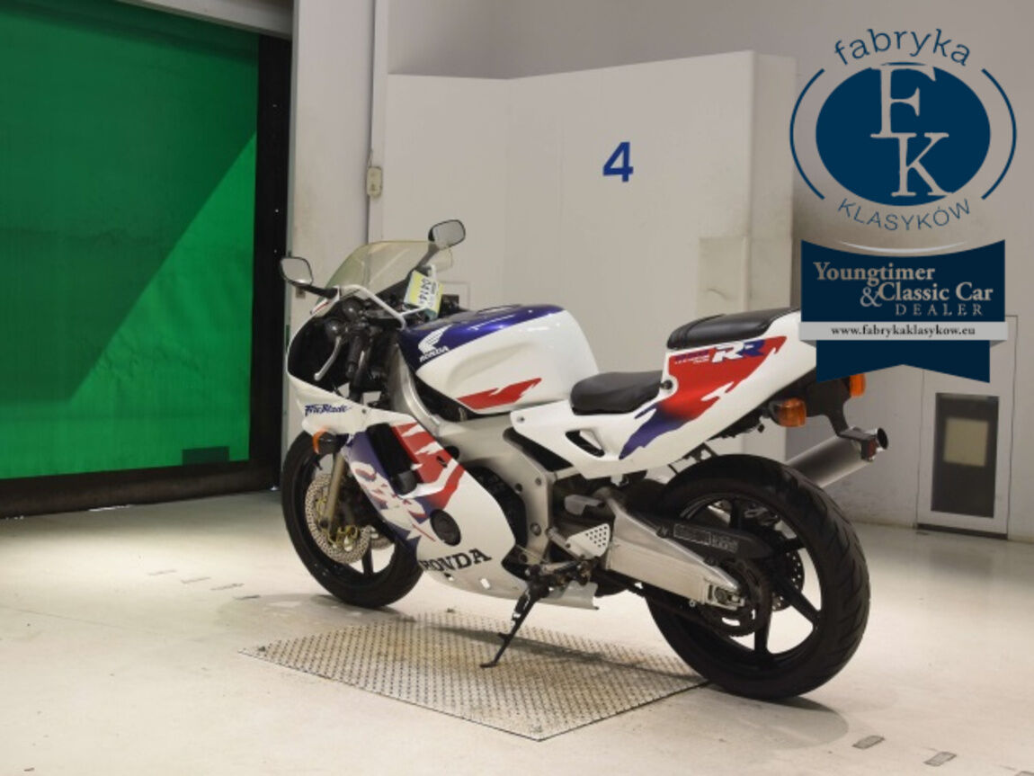 HONDA CBR250RR - zdjęcie 7