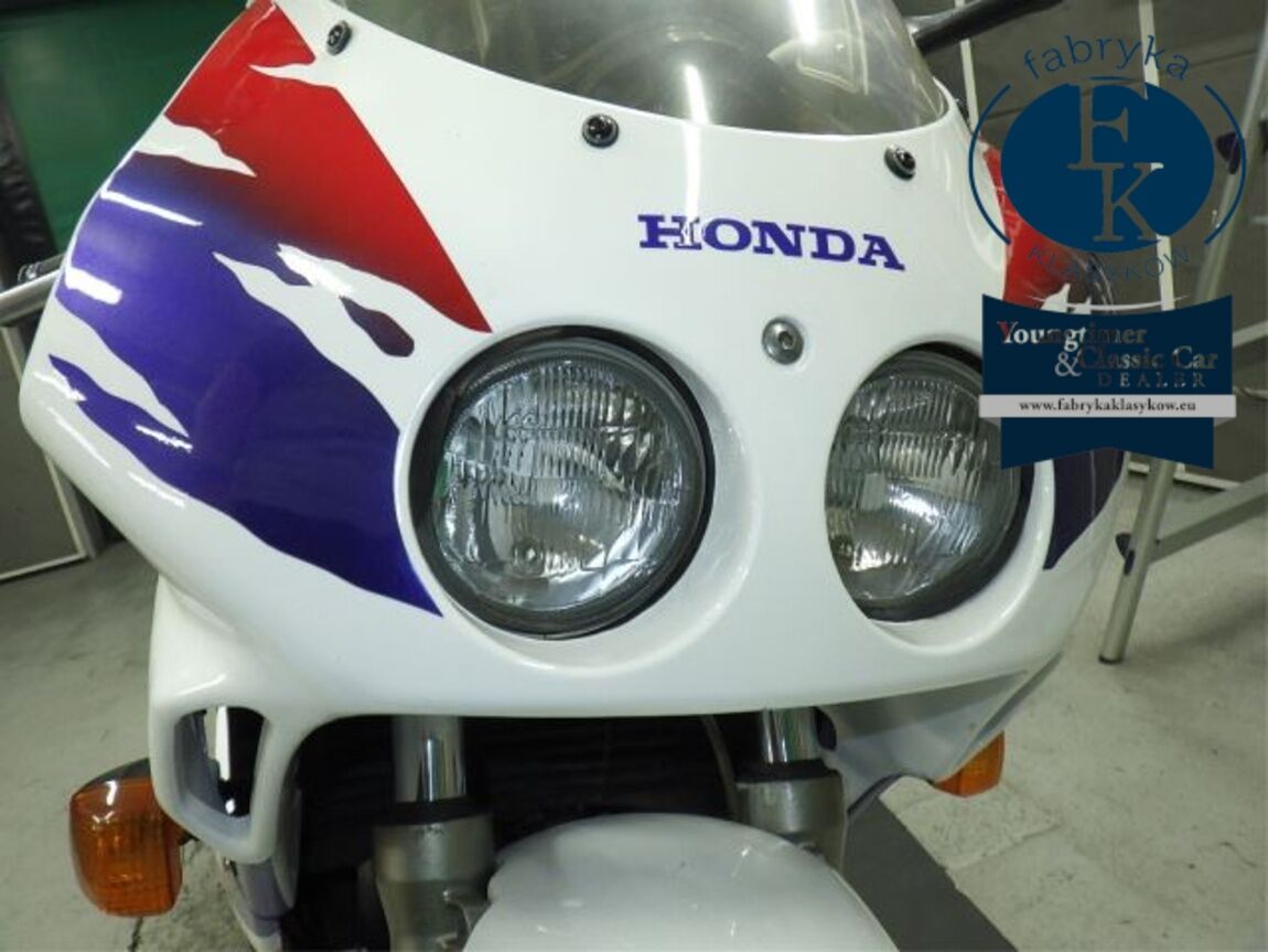 HONDA CBR250RR - zdjęcie 18