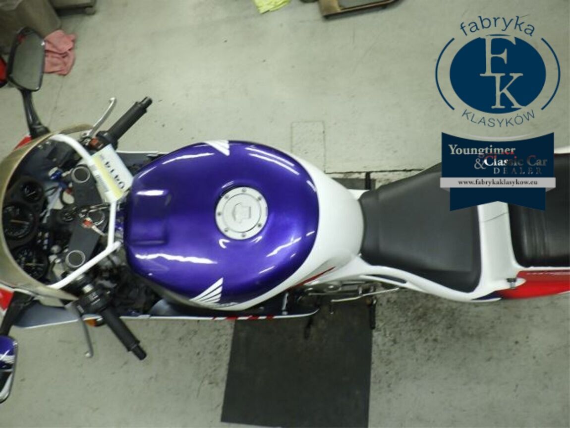 HONDA CBR250RR - zdjęcie 34