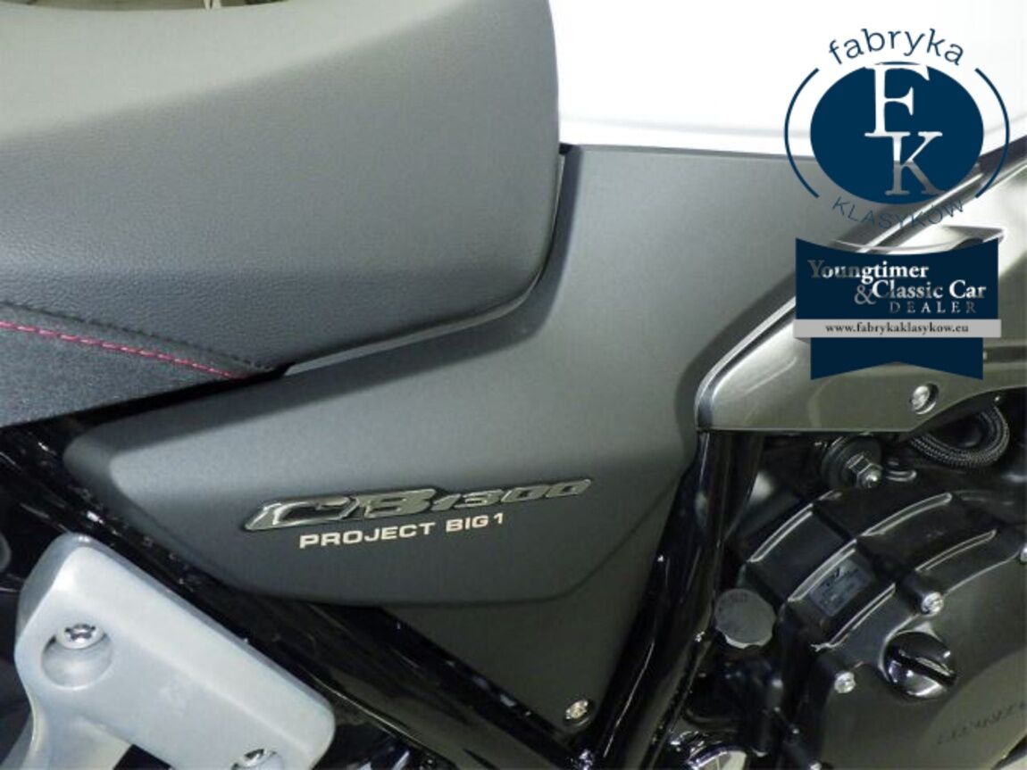 HONDA CB1300SF-3SP 2026 - zdjęcie 19