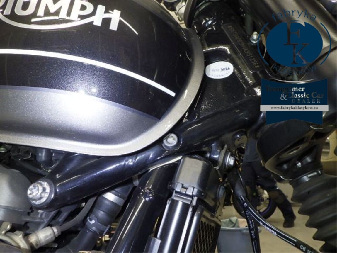 TRIUMPH SPEED TWIN  - zdjęcie 30