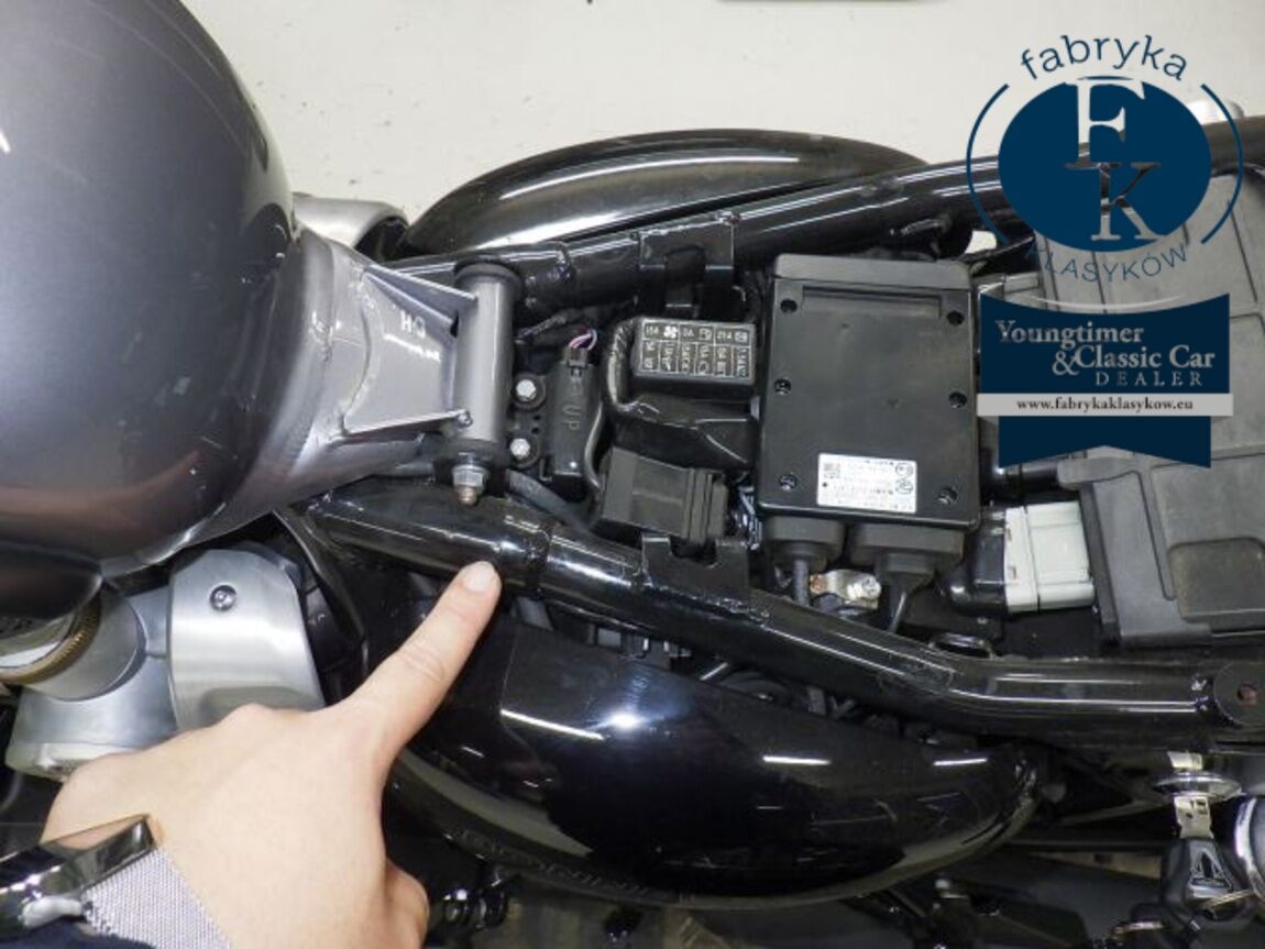 TRIUMPH BONNEVILLE T120 2024 - zdjęcie 28