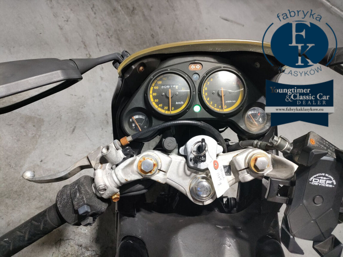 HONDA CBR150R  - zdjęcie 6
