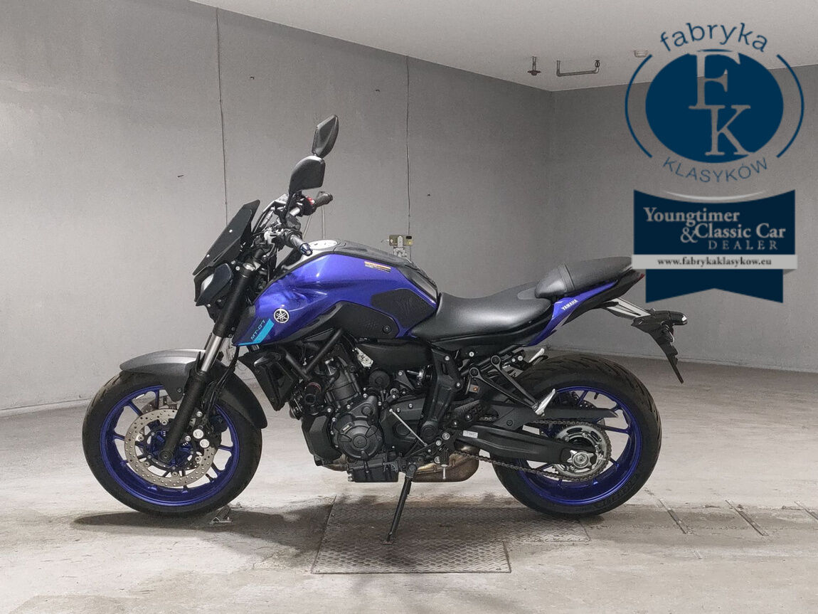 YAMAHA MT-07 2023 - zdjęcie 3