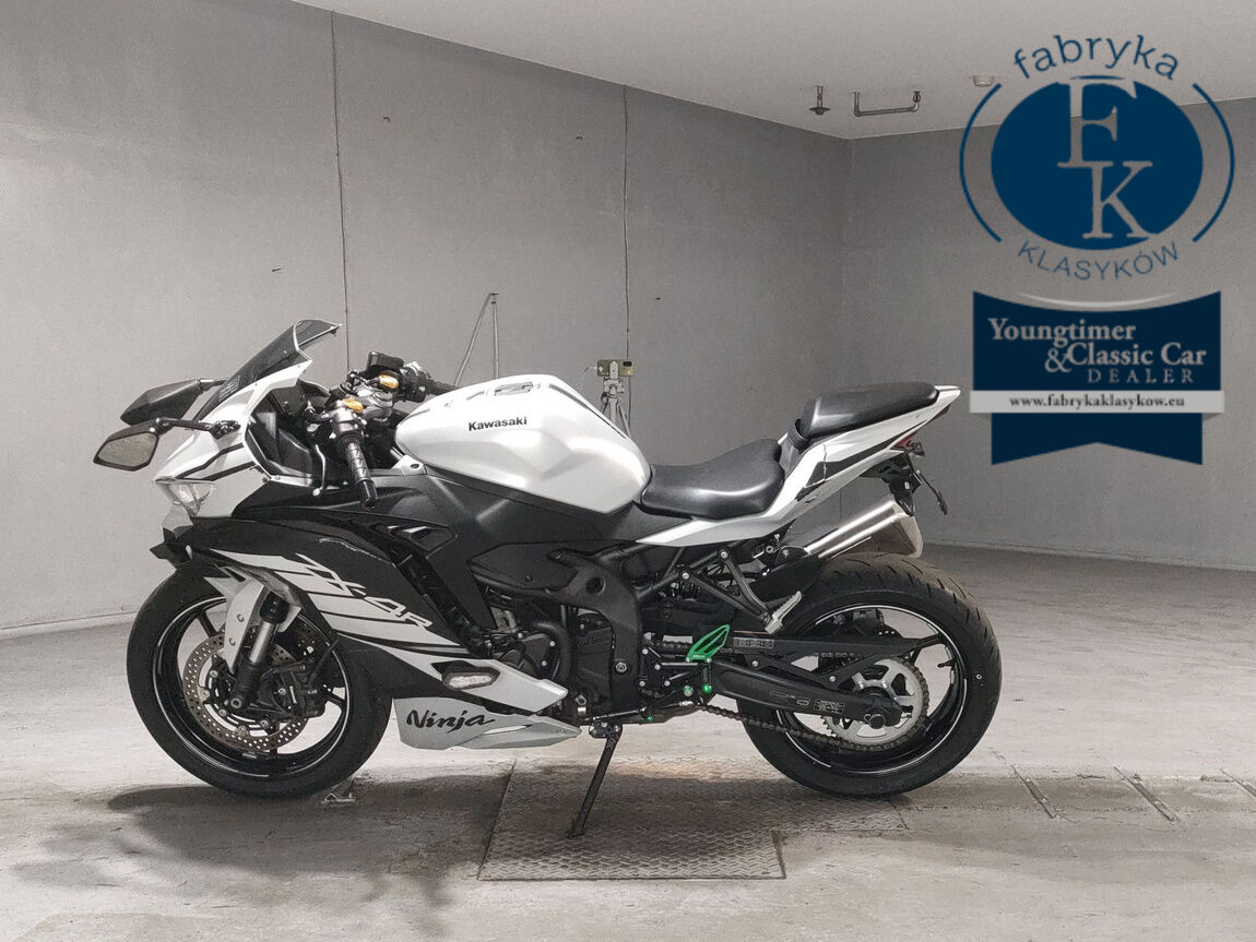 KAWASAKI NINJA ZX-4R SE 2025 - zdjęcie 3