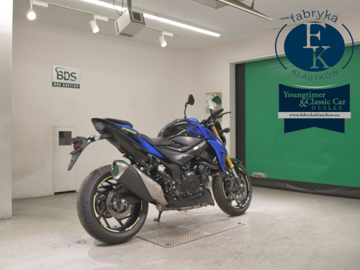 SUZUKI GSX-S750 2021 - zdjęcie 6
