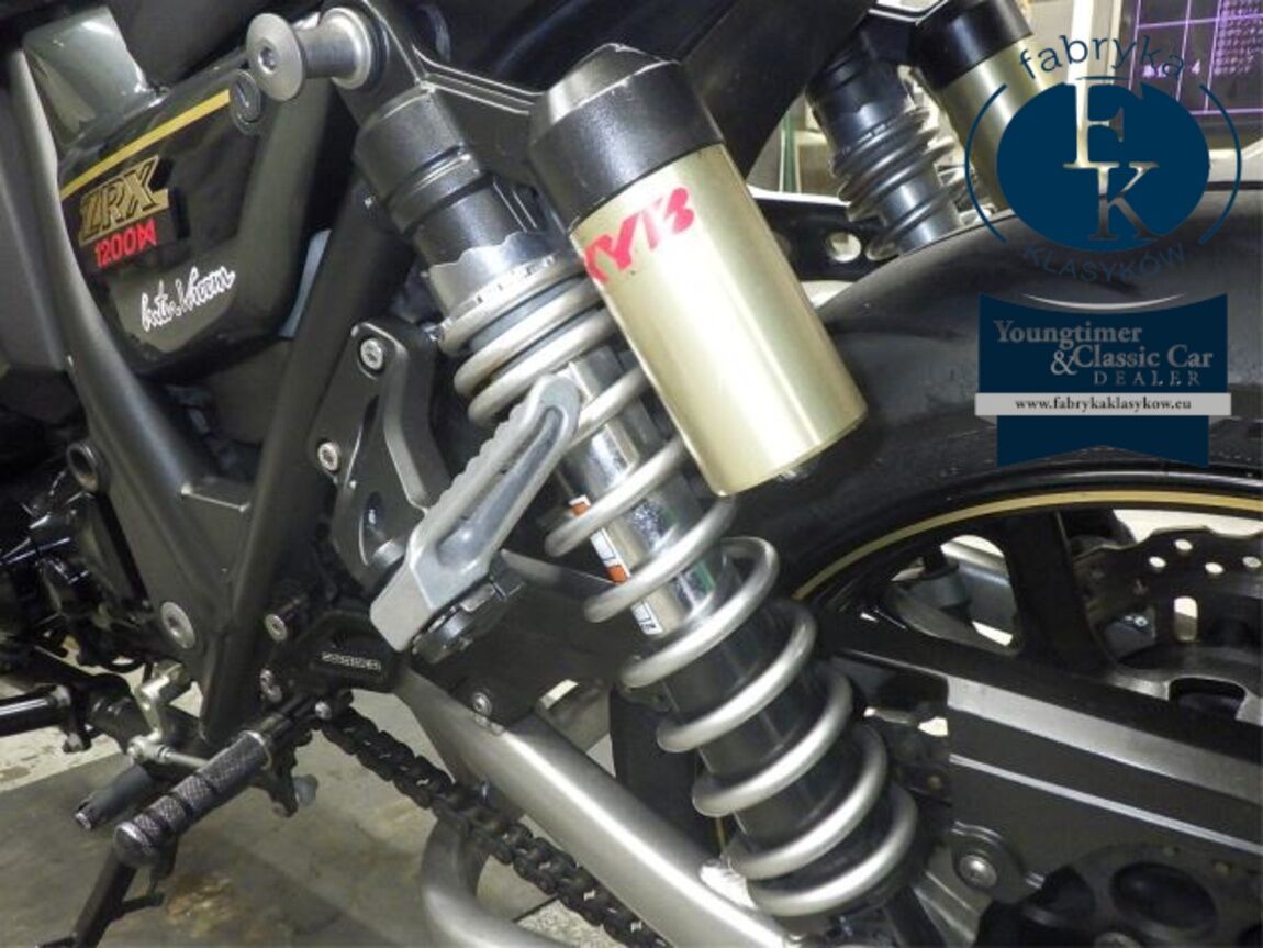 KAWASAKI ZRX1200 2009 - zdjęcie 25