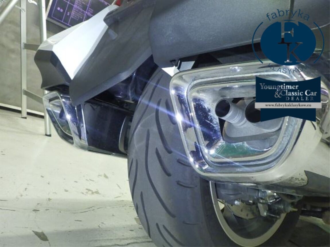 HONDA GL1800 TOUR D 2022 - zdjęcie 15