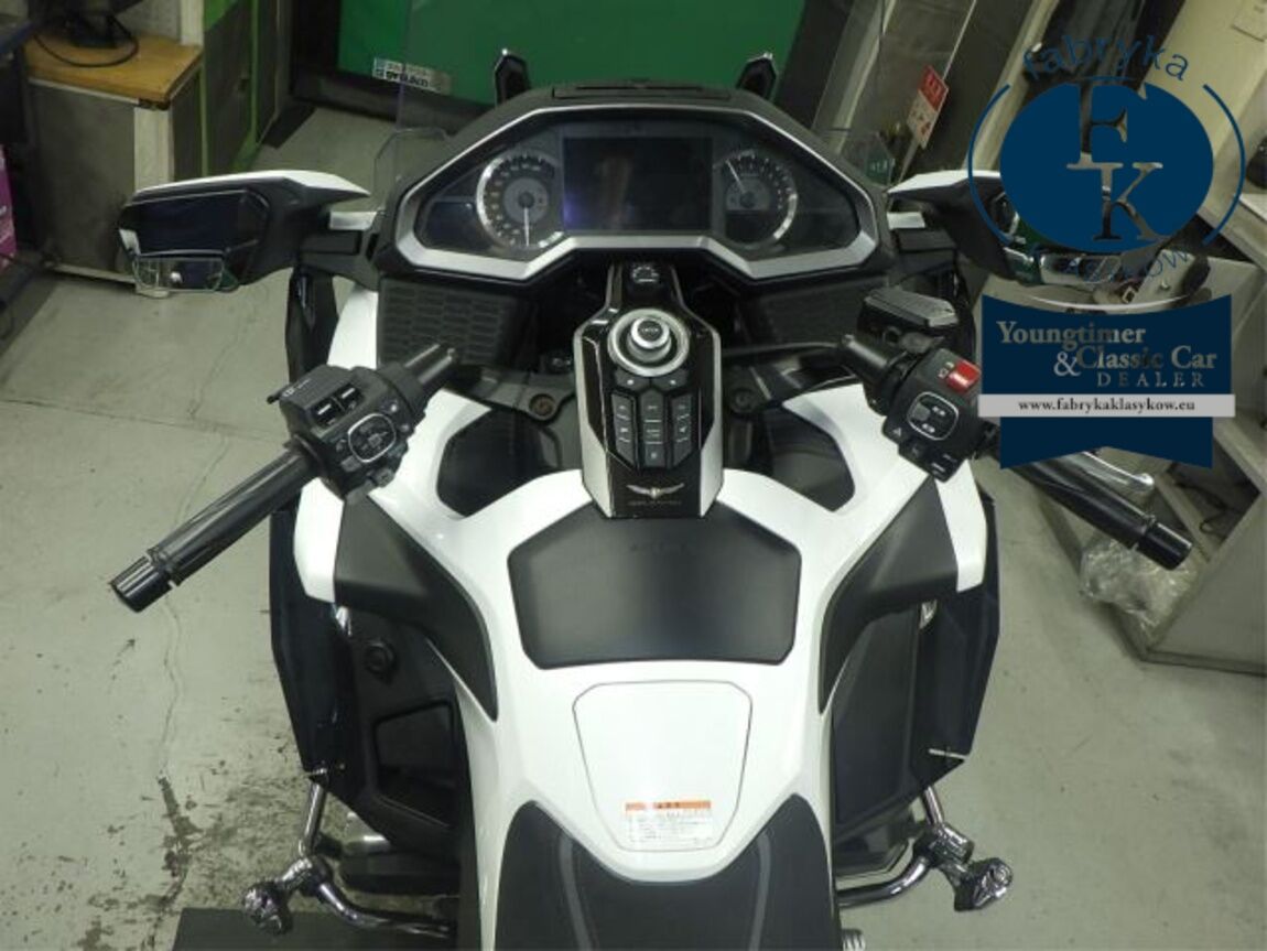 HONDA GL1800 TOUR D 2022 - zdjęcie 24