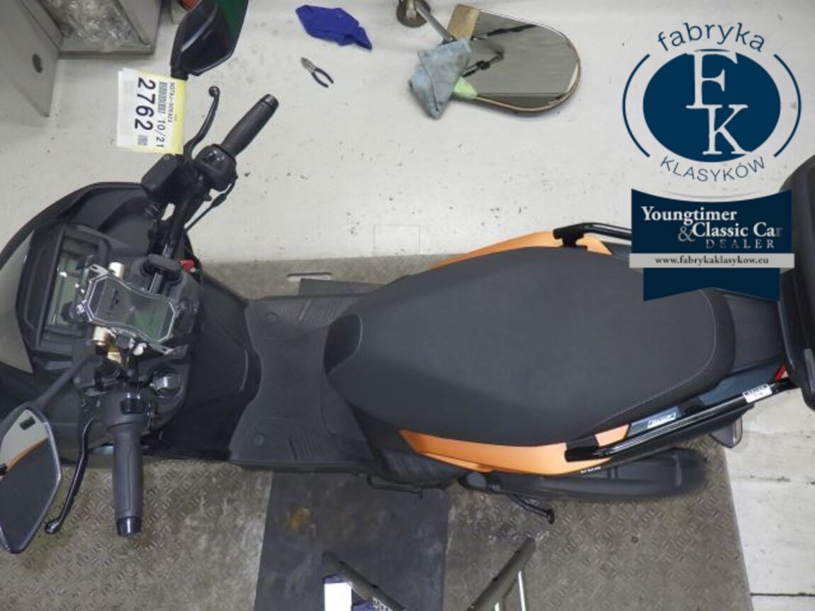 YAMAHA X FORCE  - zdjęcie 32