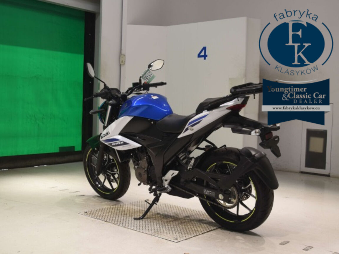 SUZUKI JIKUSA-250  - zdjęcie 7
