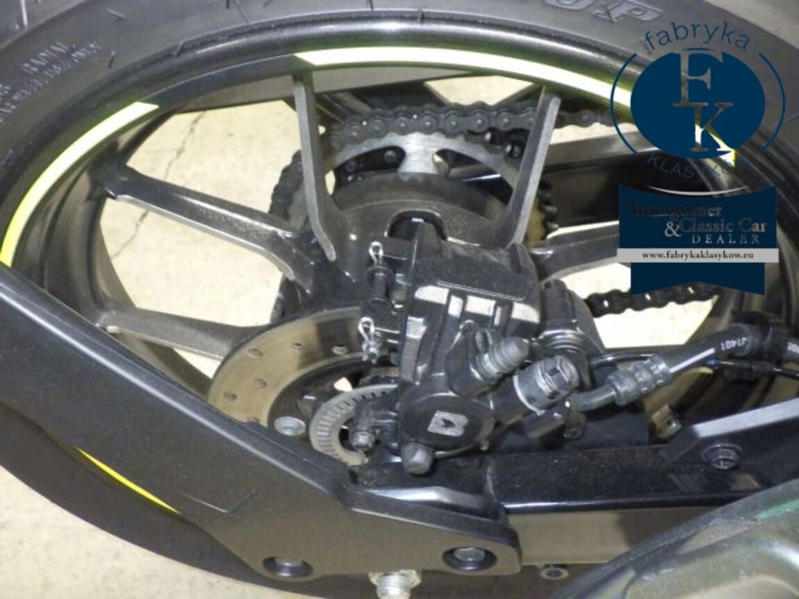 SUZUKI JIKUSA-250  - zdjęcie 26