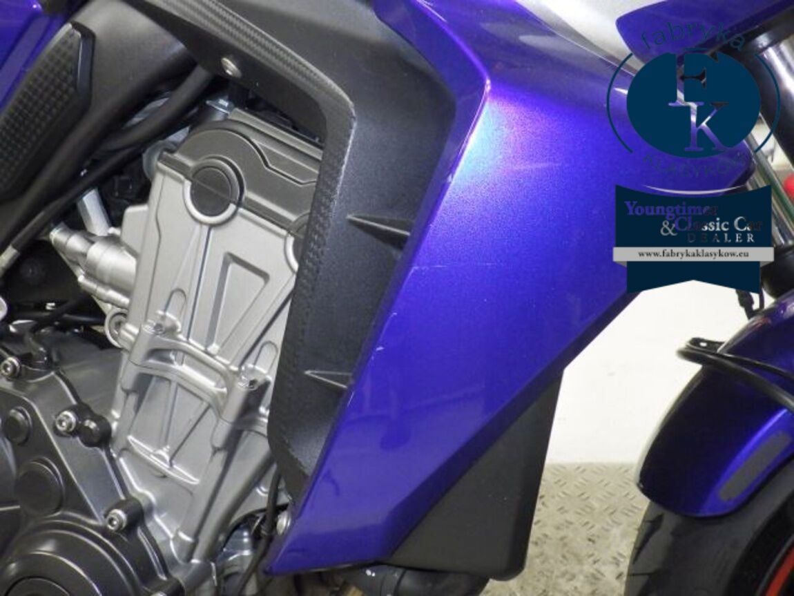 HONDA CB650F 2015 - zdjęcie 17