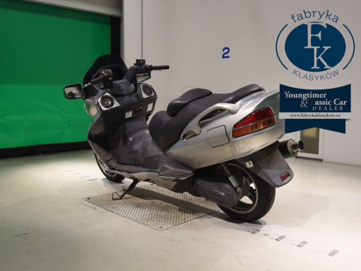 SUZUKI SKYWAVE 650 2003 - zdjęcie 7