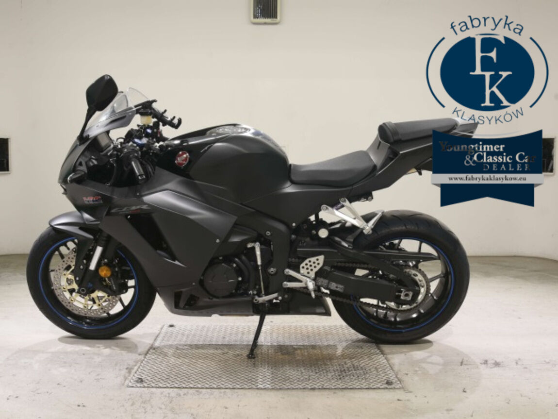 HONDA CBR600RR-4 2024 - zdjęcie 3