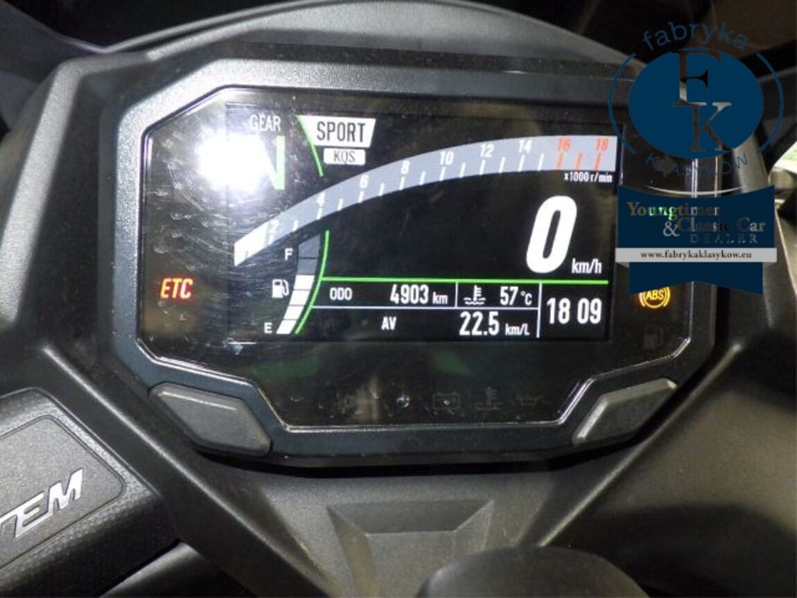 KAWASAKI ZX-4R SE 2023 - zdjęcie 15