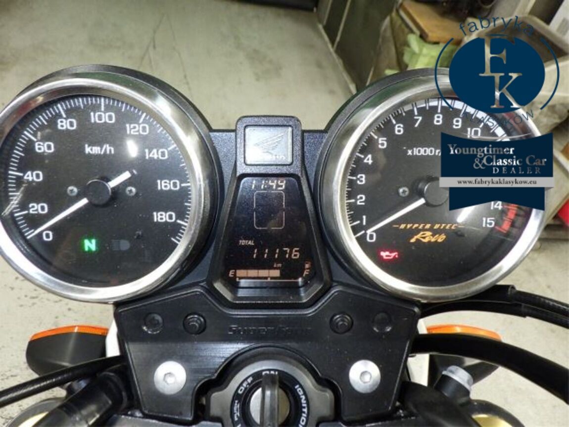 HONDA CB400SFV-4 2017 - zdjęcie 15