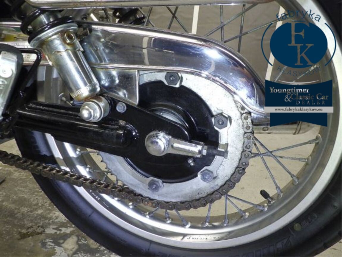 YAMAHA SR400-5 2019 - zdjęcie 28