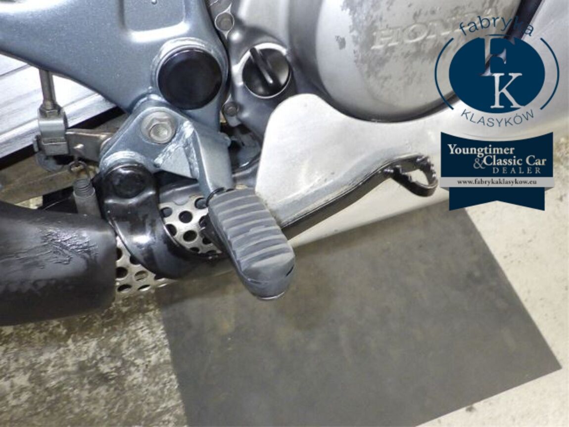 HONDA AFRICA TWIN 750 1993 - zdjęcie 30