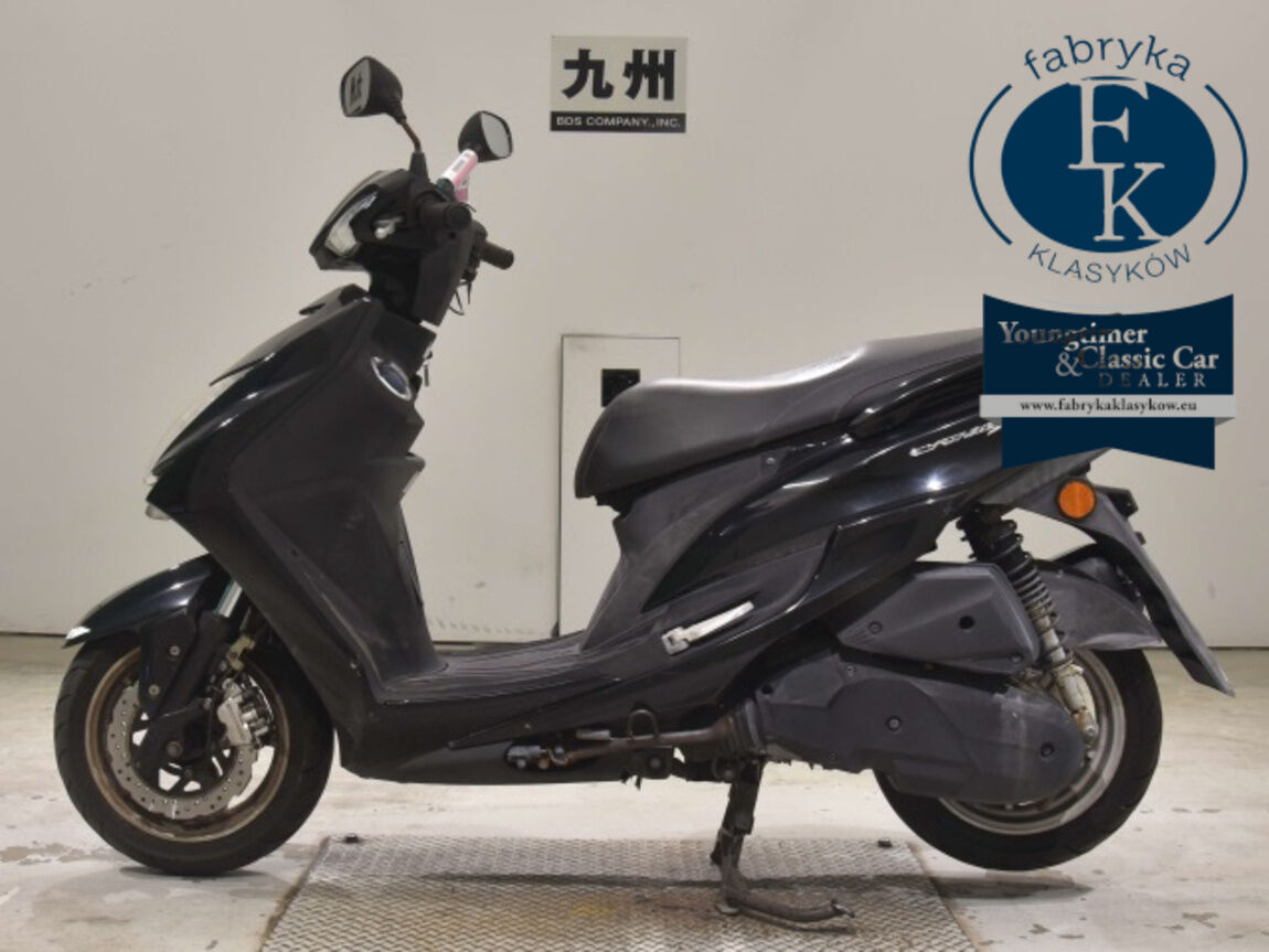 YAMAHA CYGNUS 125XSR-3  - zdjęcie 3