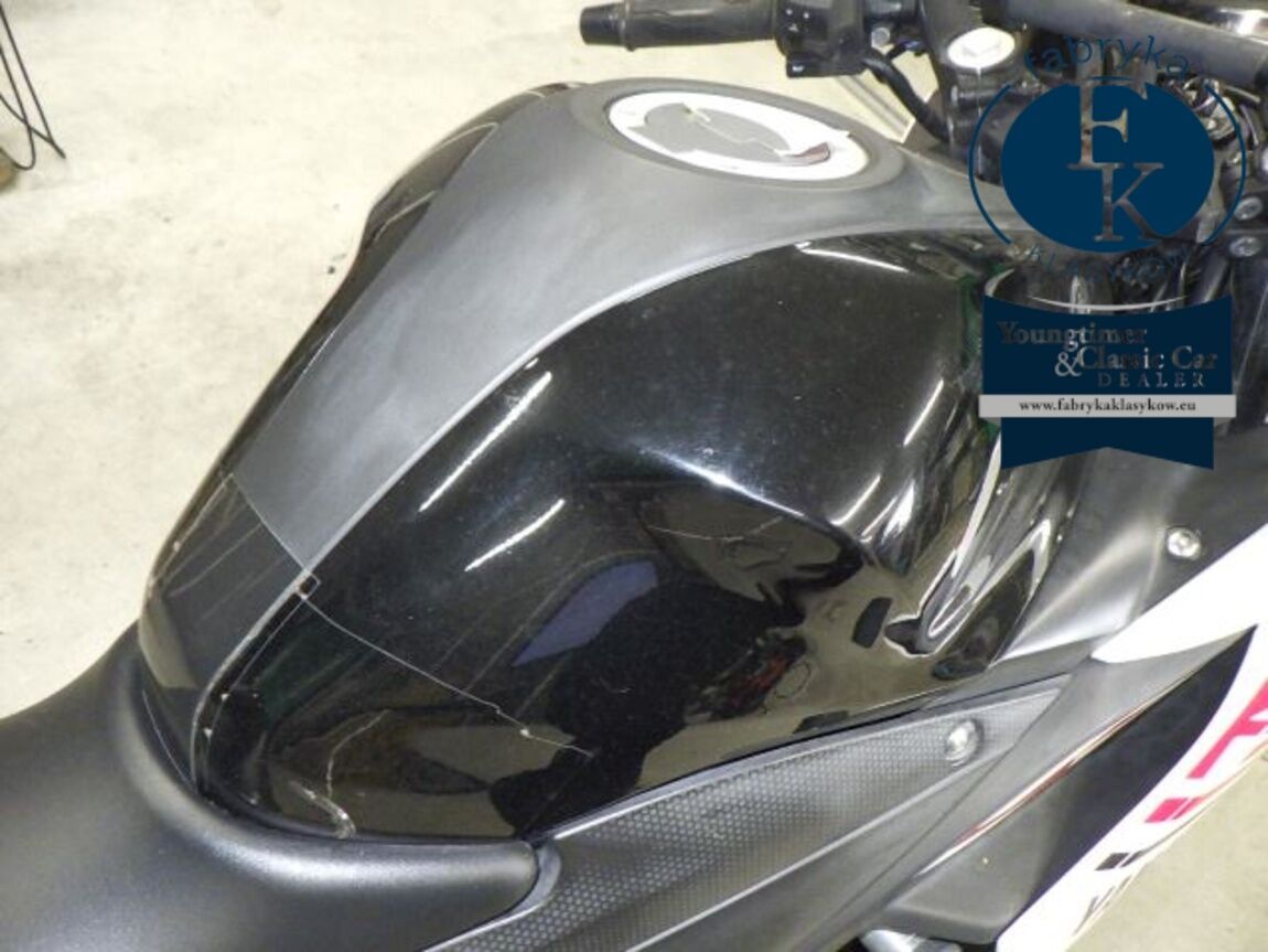 YAMAHA YZF-R25  - zdjęcie 19