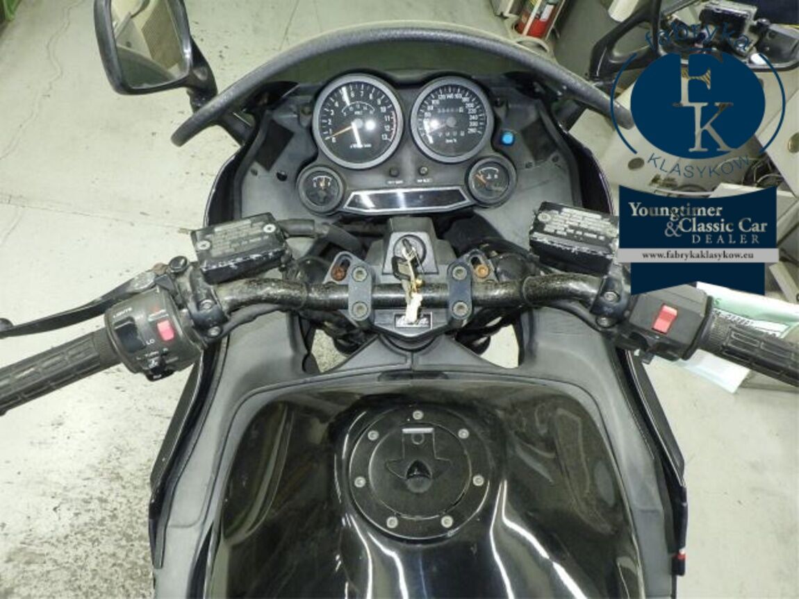 KAWASAKI GPZ1000RX 1987 - zdjęcie 20