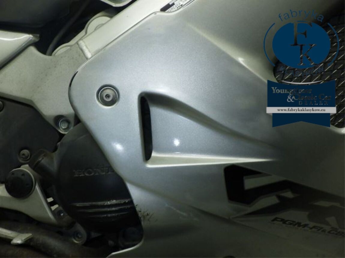 HONDA VFR800 1998 - zdjęcie 20