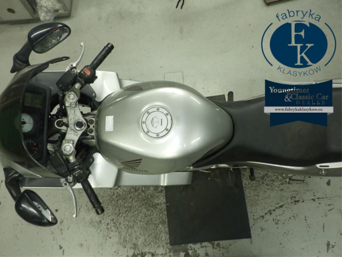 HONDA VFR800 1998 - zdjęcie 32