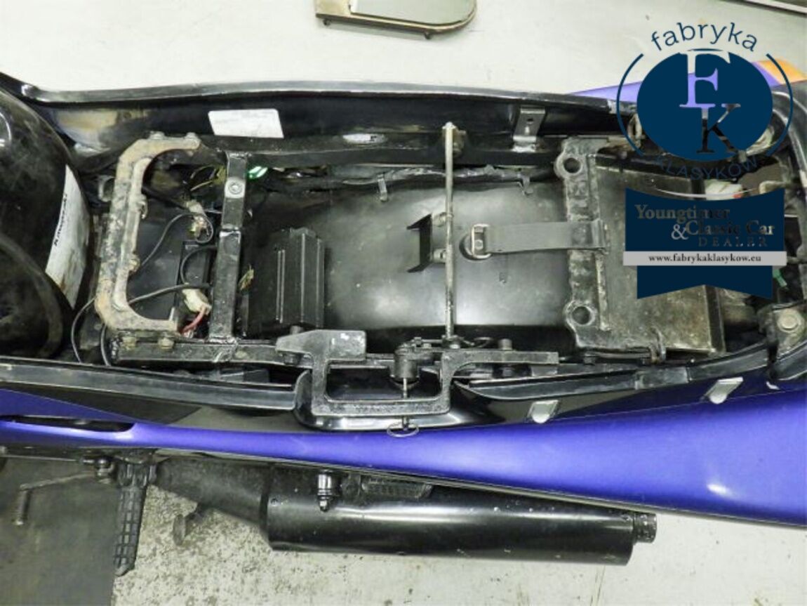 KAWASAKI ZZR1100 1990 - zdjęcie 30