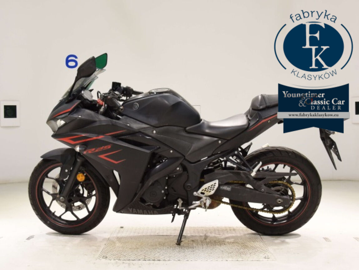 YAMAHA YZF-R25A  - zdjęcie 3