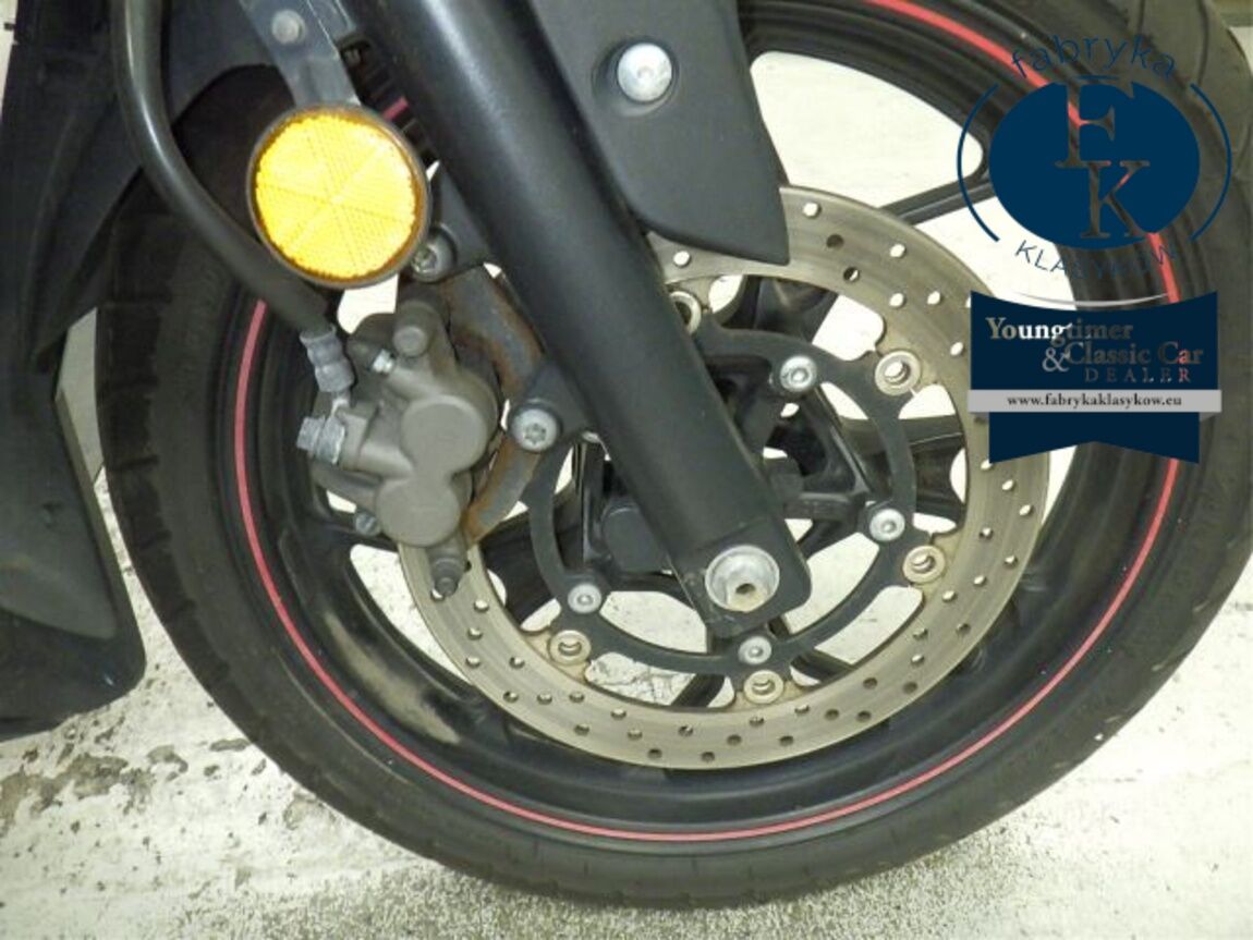 YAMAHA YZF-R25A  - zdjęcie 23