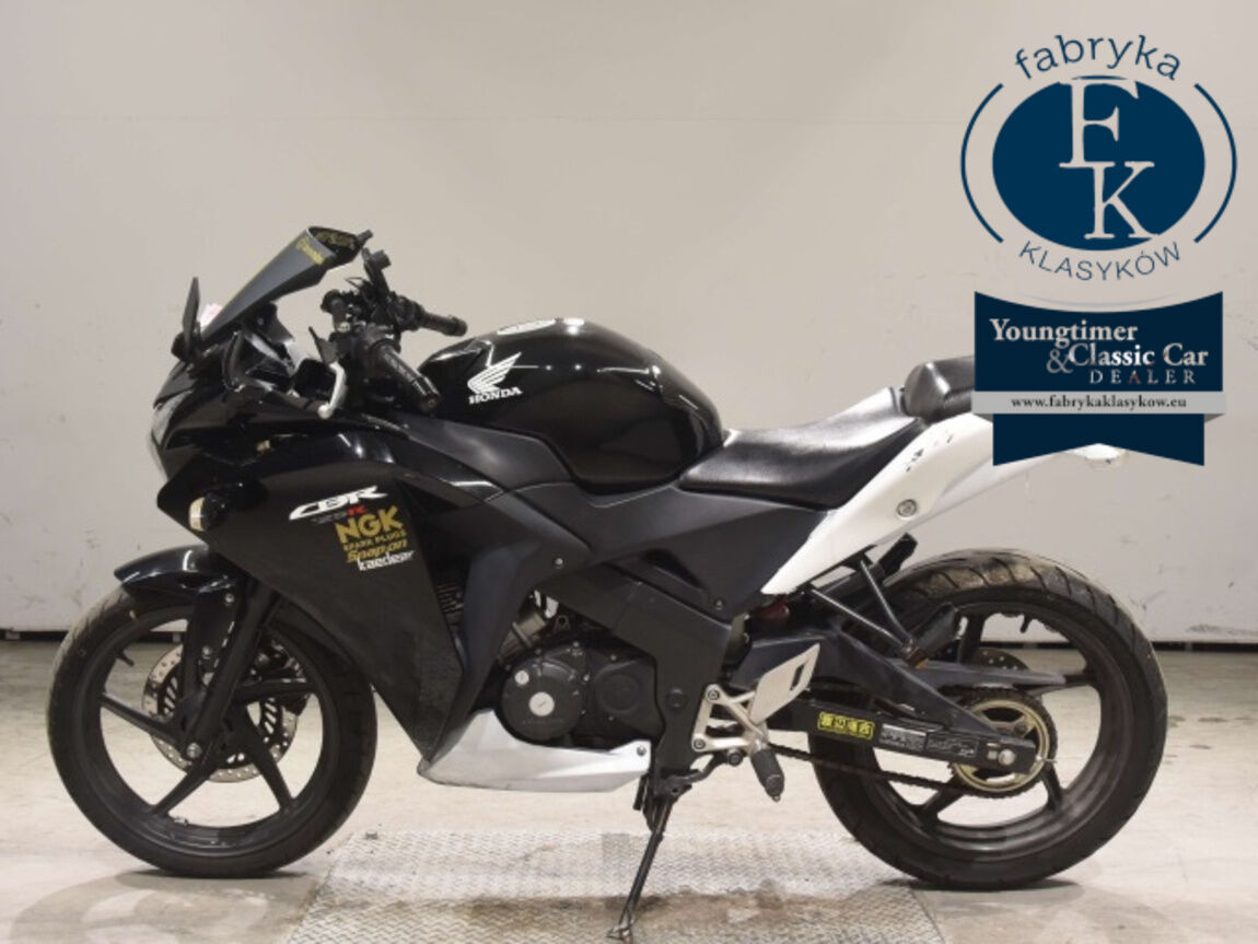 HONDA CBR125R  - zdjęcie 3