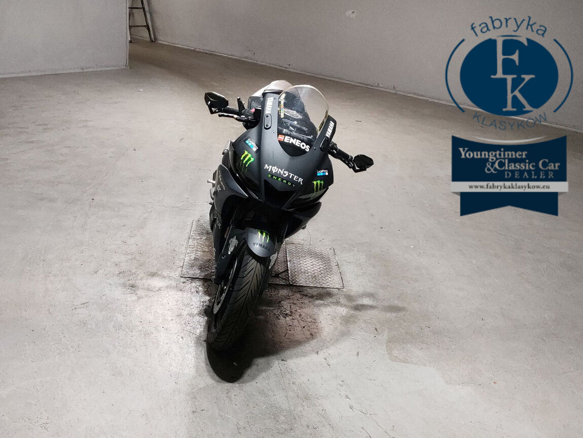 YAMAHA YZF-R25 - zdjęcie 4