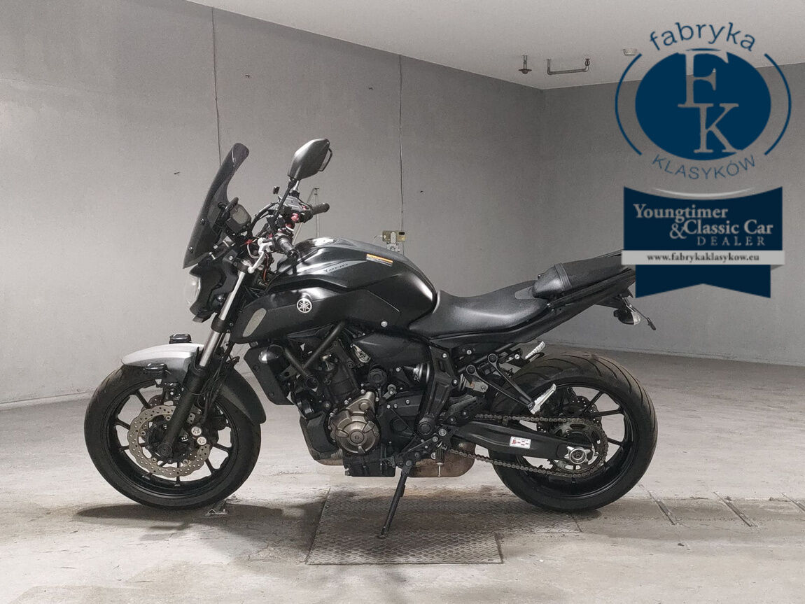YAMAHA MT-07 2018 - zdjęcie 3