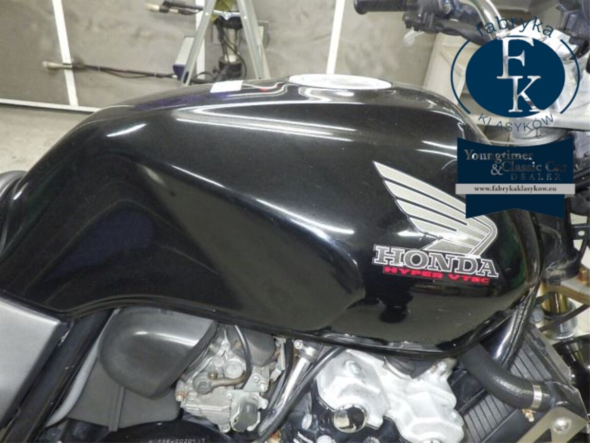 HONDA CB400SFV-1 2001 - zdjęcie 19