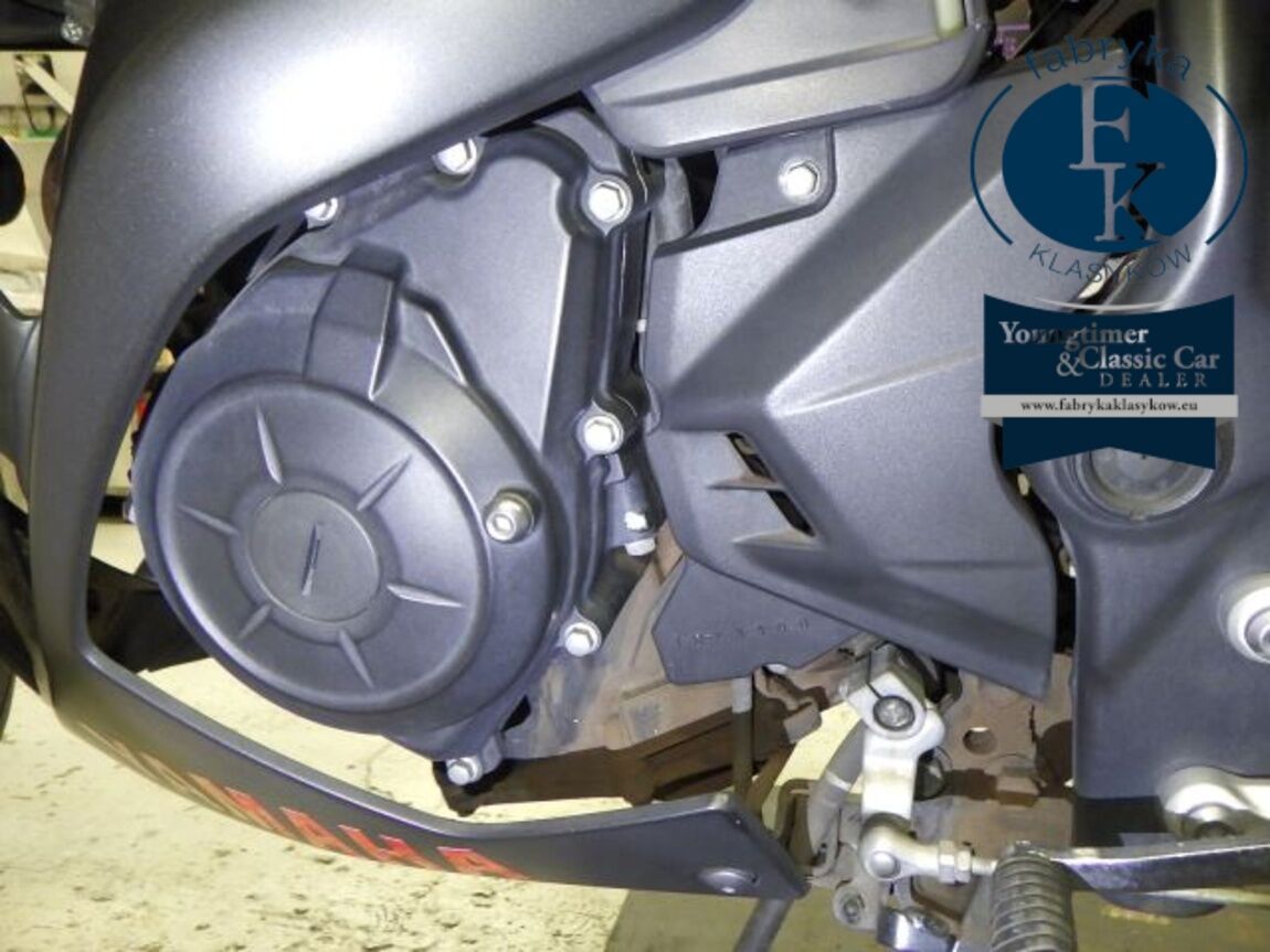 YAMAHA YZF-R25 - zdjęcie 14