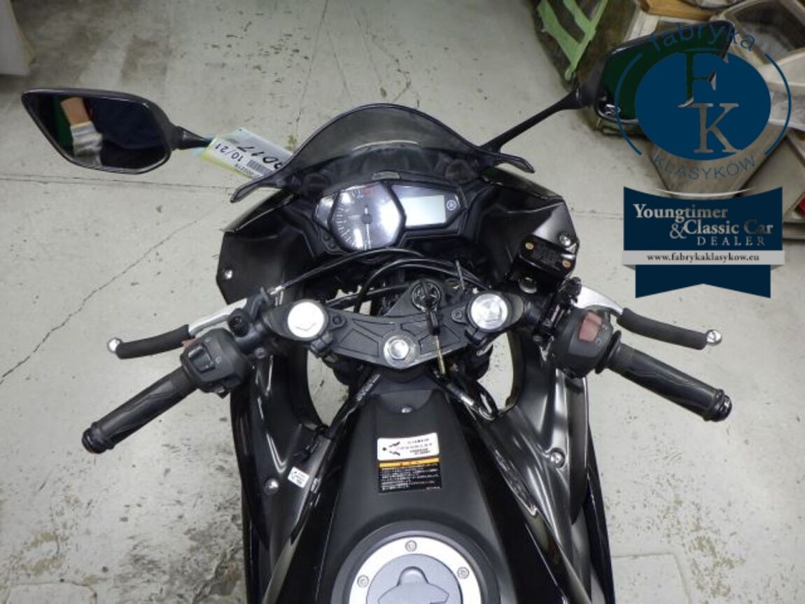 YAMAHA YZF-R25 - zdjęcie 23
