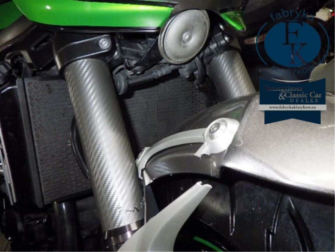 KAWASAKI Z900RS 2019 - zdjęcie 18